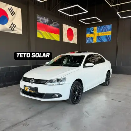 VOLKSWAGEN JETTA 2.0 TSI HIGHLINE 211CV GASOLINA 4P TIPTRONIC
