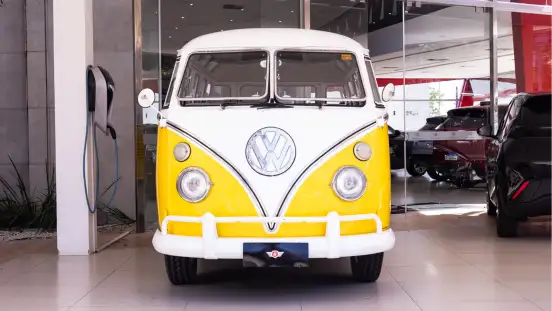 VOLKSWAGEN-KOMBI-1.5 LUXO 8V GASOLINA 6P MANUAL VOLKSWAGEN-KOMBI-1974
