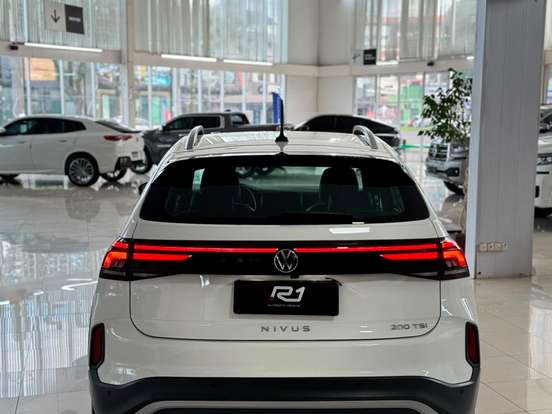 VOLKSWAGEN-NIVUS-1.0 200 TSI TOTAL FLEX HIGHLINE AUTOMÁTICO VOLKSWAGEN-NIVUS-2024