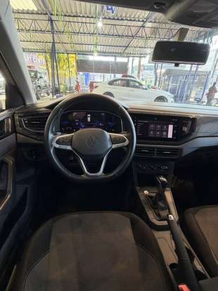 VOLKSWAGEN-POLO-2023