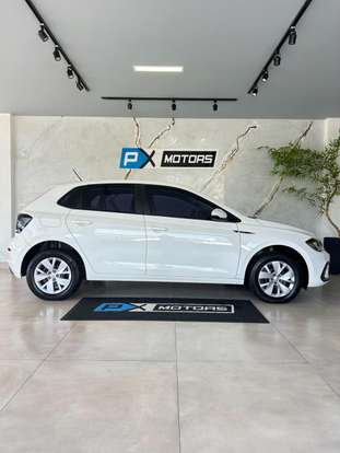 VOLKSWAGEN-POLO-2022