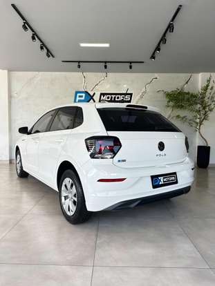 VOLKSWAGEN-POLO-2022