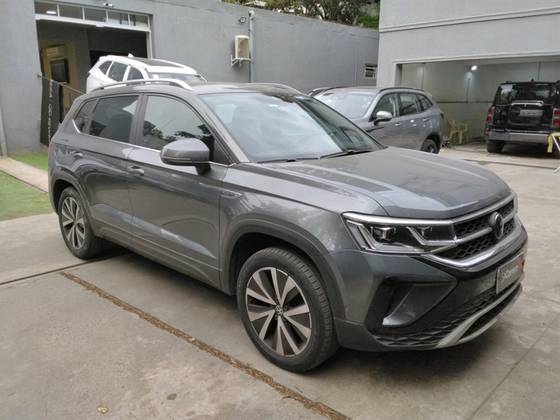 VOLKSWAGEN TAOS 1.4 250 TSI TOTAL FLEX HIGHLINE AUTOMÁTICO