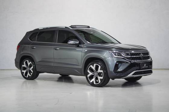 VOLKSWAGEN TAOS 1.4 250 TSI TOTAL FLEX HIGHLINE AUTOMÁTICO