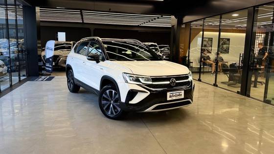 VOLKSWAGEN TAOS 1.4 250 TSI TOTAL FLEX HIGHLINE AUTOMÁTICO