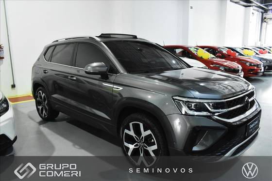 VOLKSWAGEN TAOS 1.4 250 TSI TOTAL FLEX HIGHLINE AUTOMÁTICO