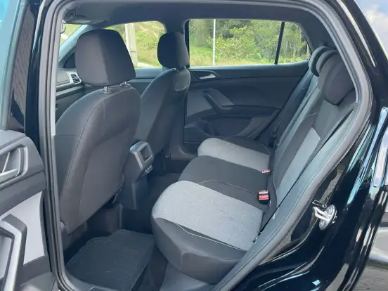 VOLKSWAGEN-T-CROSS-2024