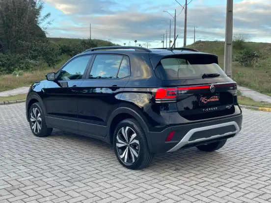 VOLKSWAGEN-T-CROSS-1.0 200 TSI TOTAL FLEX AUTOMÁTICO VOLKSWAGEN-T-CROSS-2024