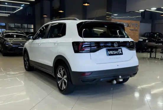 VOLKSWAGEN-T-CROSS-2021