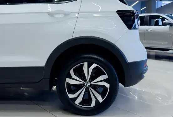 VOLKSWAGEN-T-CROSS-1.0 200 TSI TOTAL FLEX SENSE AUTOMÁTICO VOLKSWAGEN-T-CROSS-2021