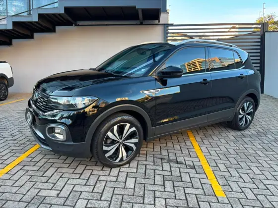 VOLKSWAGEN T-CROSS 1.4 250 TSI TOTAL FLEX HIGHLINE AUTOMÁTICO