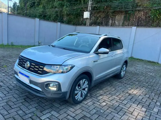 VOLKSWAGEN-T-CROSS-2019