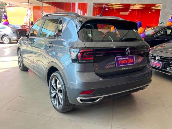 VOLKSWAGEN-T-CROSS-1.0 200 TSI TOTAL FLEX COMFORTLINE AUTOMÁTICO VOLKSWAGEN-T-CROSS-2024