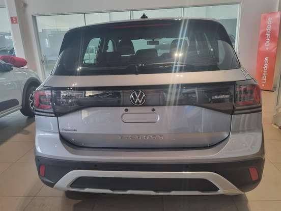 VOLKSWAGEN-T-CROSS-2026