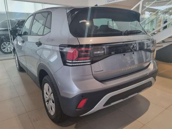 VOLKSWAGEN-T-CROSS-2026