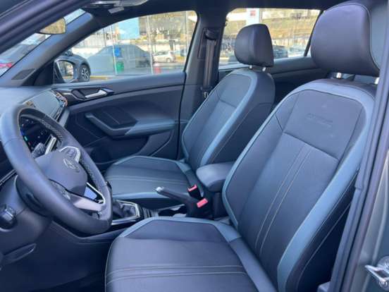 VOLKSWAGEN-T-CROSS-1.4 250 TSI TOTAL FLEX EXTREME AUTOMÁTICO VOLKSWAGEN-T-CROSS-2025