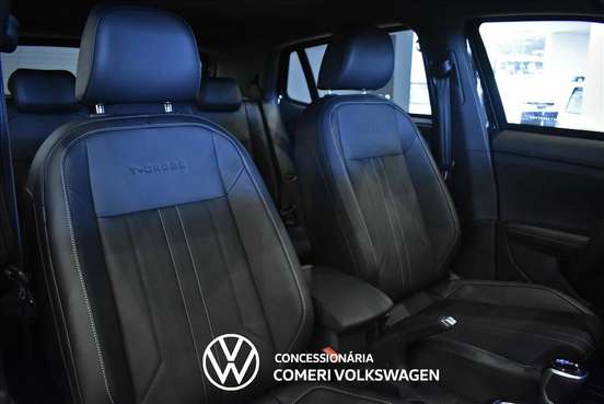 VOLKSWAGEN-T-CROSS-2026