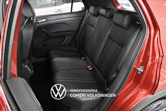 VOLKSWAGEN-T-CROSS-2026