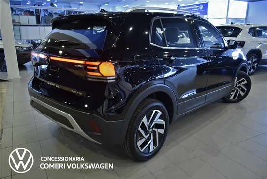 VOLKSWAGEN-T-CROSS-2026
