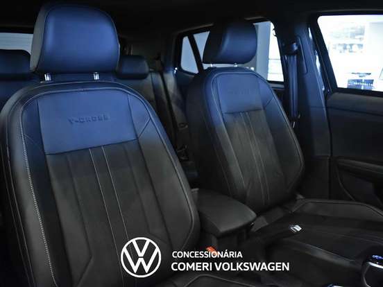 VOLKSWAGEN-T-CROSS-1.4 250 TSI TOTAL FLEX HIGHLINE AUTOMÁTICO VOLKSWAGEN-T-CROSS-2026