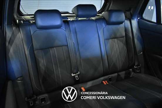 VOLKSWAGEN-T-CROSS-2026