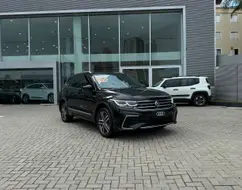 VOLKSWAGEN TIGUAN 2.0 300 TSI GASOLINA ALLSPACE R-LINE AUTOMÁTICO VOLKSWAGEN TIGUAN 2.0 300 TSI GASOLINA ALLSPACE R-LINE AUTOMÁTICO