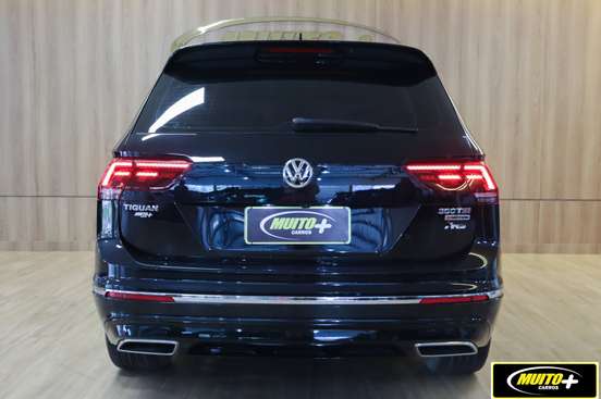 VOLKSWAGEN-TIGUAN-2019