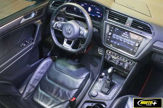 VOLKSWAGEN-TIGUAN-2019