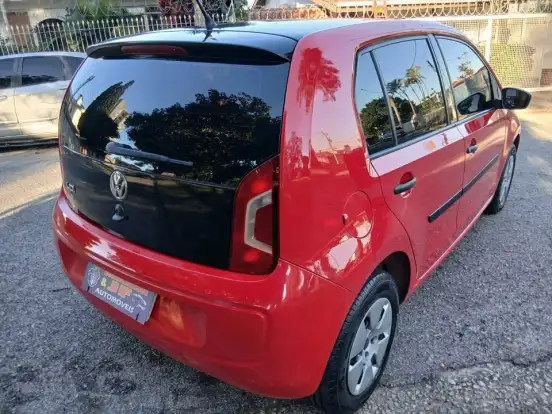 VOLKSWAGEN-UP-2014