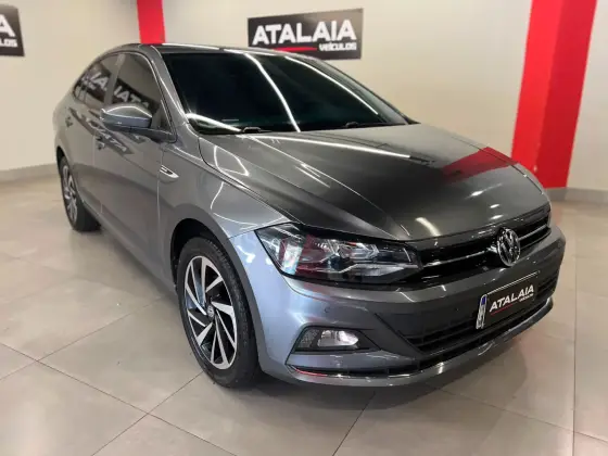 VOLKSWAGEN VIRTUS 1.0 200 TSI HIGHLINE AUTOMÁTICO