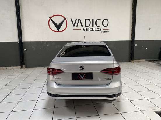 VOLKSWAGEN-VIRTUS-1.0 200 TSI COMFORTLINE AUTOMÁTICO VOLKSWAGEN-VIRTUS-2019