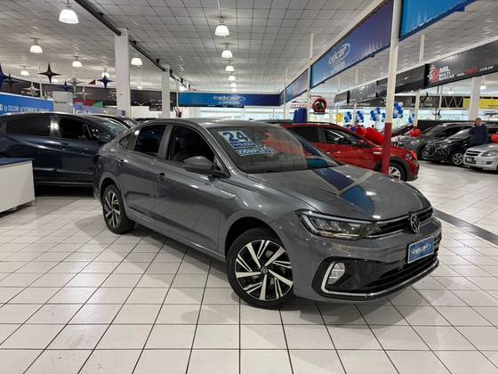 VOLKSWAGEN VIRTUS 1.0 200 TSI HIGHLINE AUTOMÁTICO