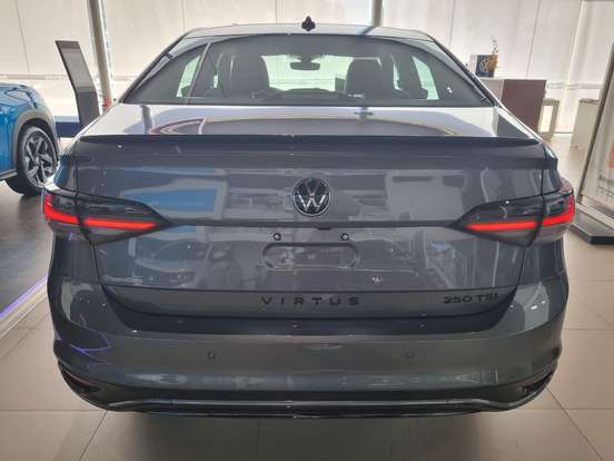 VOLKSWAGEN-VIRTUS-2026