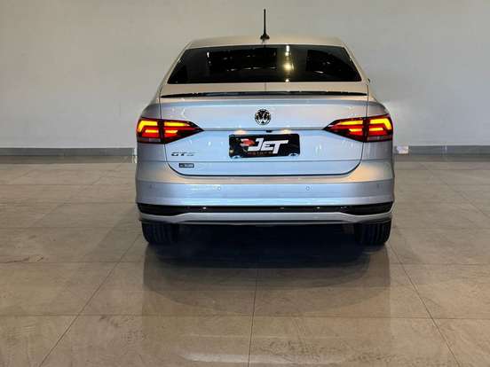 VOLKSWAGEN-VIRTUS-1.4 250 TSI GTS AUTOMÁTICO VOLKSWAGEN-VIRTUS-2020