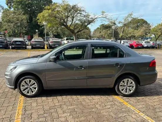 VOLKSWAGEN-VOYAGE-2022