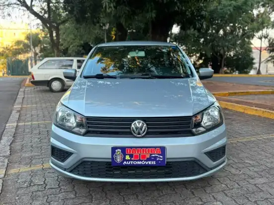 VOLKSWAGEN-VOYAGE-2018