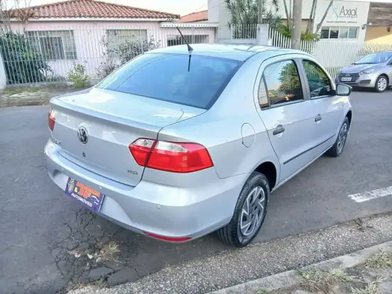 VOLKSWAGEN-VOYAGE-2017