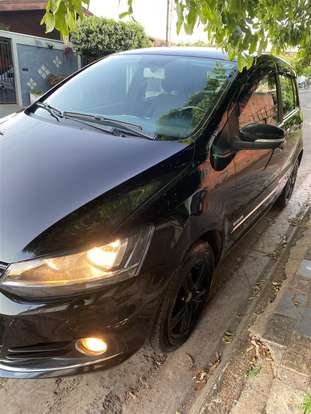 VOLKSWAGEN-FOX-1.6 MSI HIGHLINE 16V FLEX 4P MANUAL VOLKSWAGEN-FOX-2016
