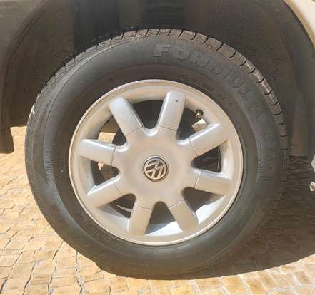 VOLKSWAGEN-GOL-1.0 MI SPECIAL 8V GASOLINA 2P MANUAL VOLKSWAGEN-GOL-2000