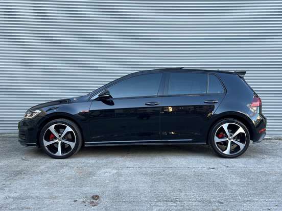 VOLKSWAGEN-GOLF-2.0 350 TSI GASOLINA GTI DSG VOLKSWAGEN-GOLF-2019