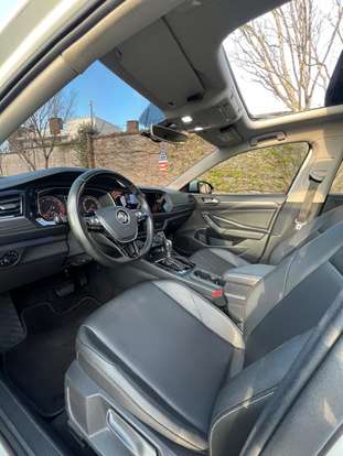VOLKSWAGEN-JETTA-2018