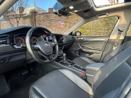VOLKSWAGEN-JETTA-1.4 250 TSI TOTAL FLEX COMFORTLINE TIPTRONIC VOLKSWAGEN-JETTA-2018