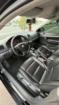 VOLKSWAGEN-JETTA-2008