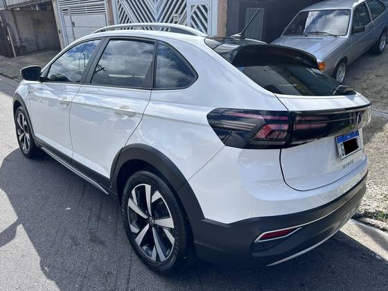 VOLKSWAGEN NIVUS 1.0 200 TSI TOTAL FLEX HIGHLINE AUTOMÁTICO