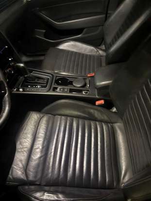 VOLKSWAGEN-PASSAT-2018