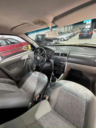 VOLKSWAGEN-SAVEIRO-2001