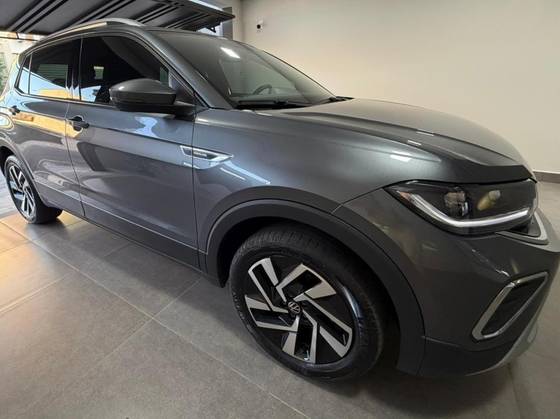 VOLKSWAGEN T-CROSS 1.4 250 TSI TOTAL FLEX HIGHLINE AUTOMÁTICO