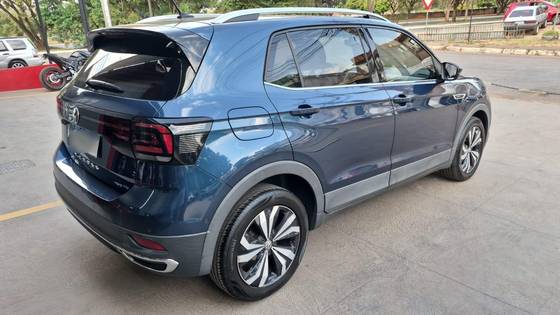 VOLKSWAGEN T-CROSS 1.4 250 TSI TOTAL FLEX HIGHLINE AUTOMÁTICO