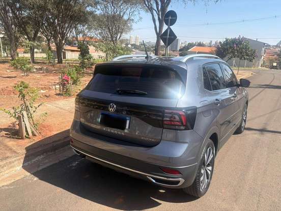 VOLKSWAGEN-T-CROSS-1.4 250 TSI TOTAL FLEX HIGHLINE AUTOMÁTICO VOLKSWAGEN-T-CROSS-2022