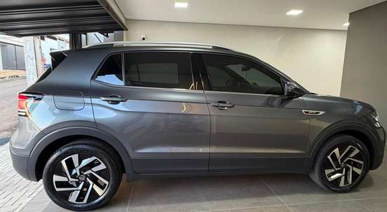VOLKSWAGEN-T-CROSS-1.4 250 TSI TOTAL FLEX HIGHLINE AUTOMÁTICO VOLKSWAGEN-T-CROSS-2025